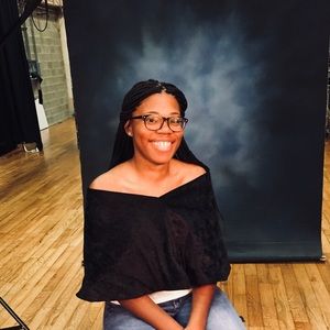 Meet your Posher, Amari